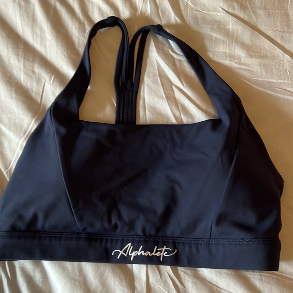 Sports bra